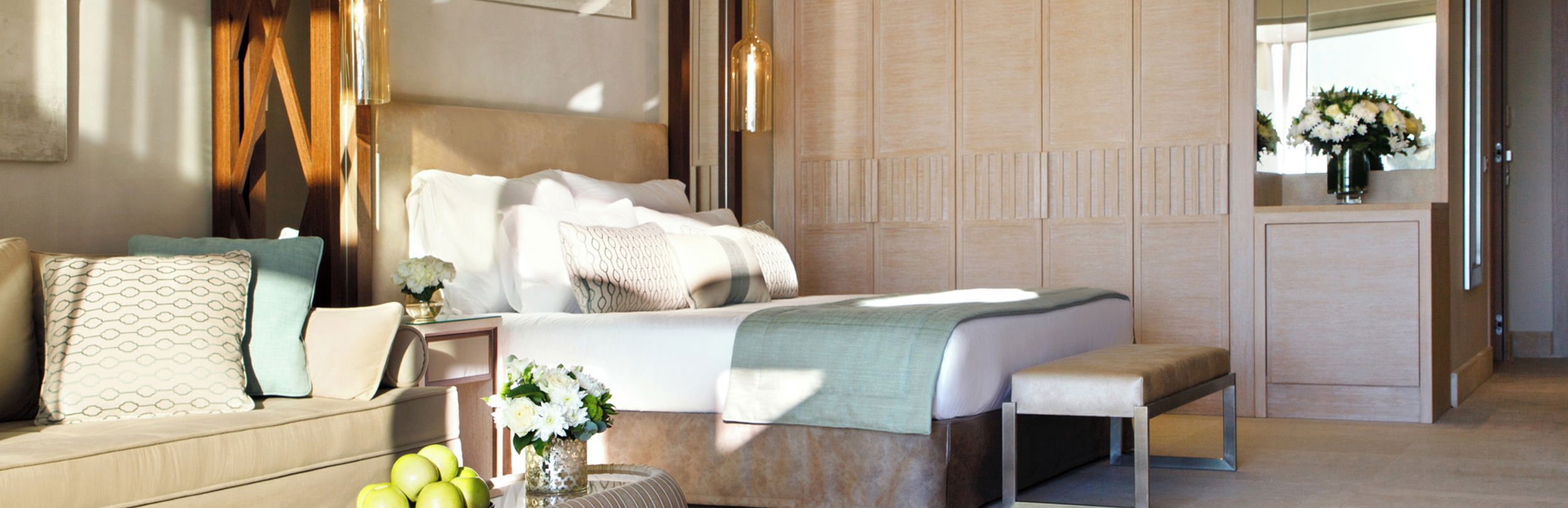 Deluxe Junior Suite with private garden