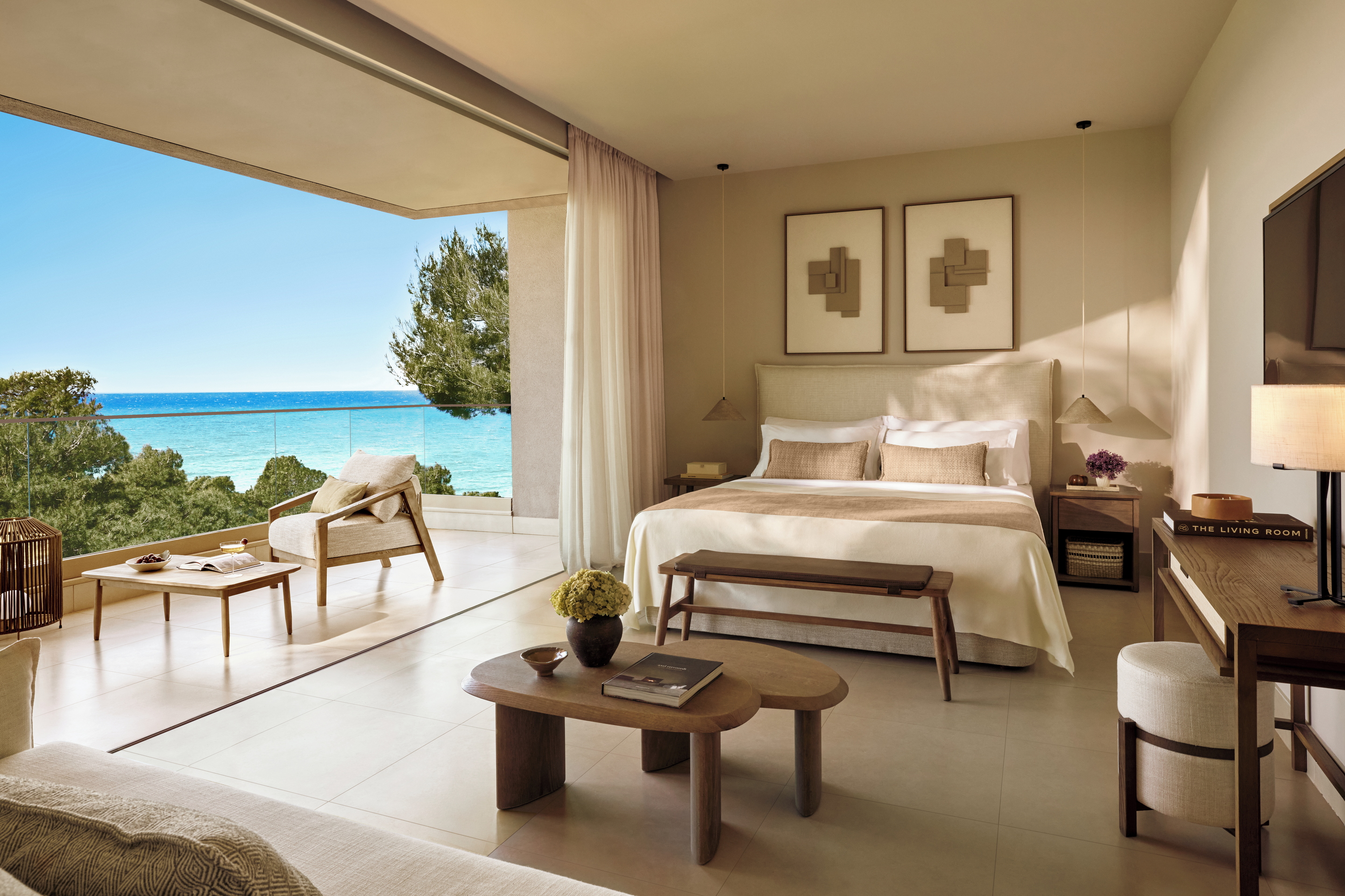 Family suite at Sani Club with view of grand balcony 