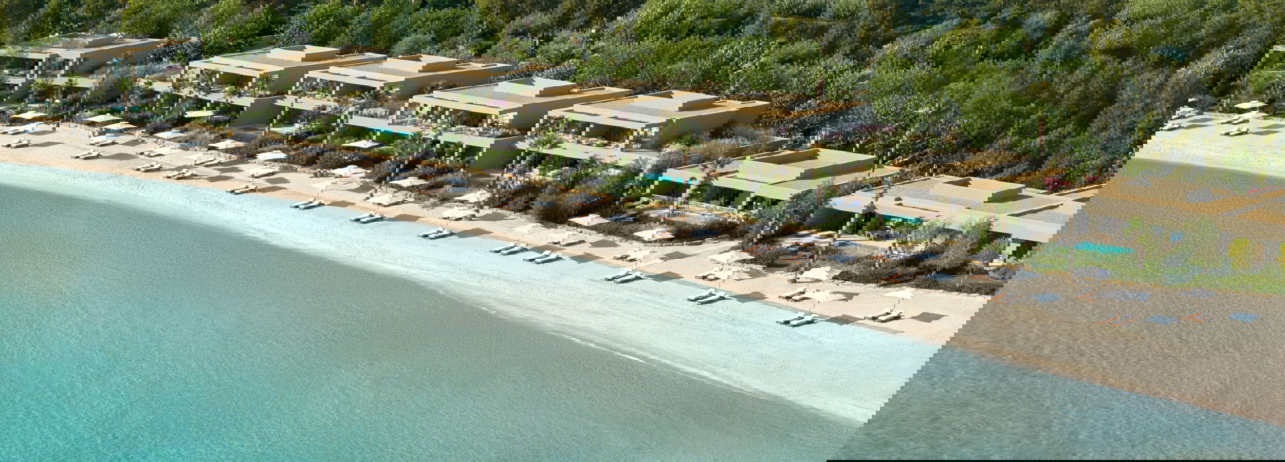 Blick auf Sani Asterias Beach