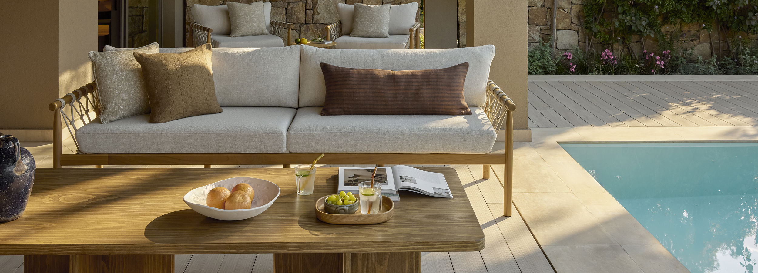 Three Bedroom Grand Residence Pr. Pool Garden View 11