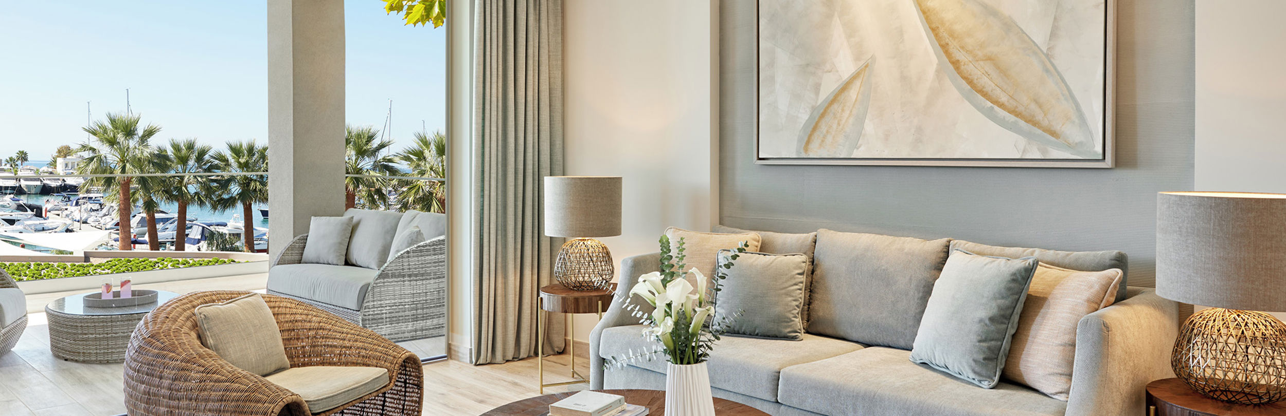 Deluxe one bedroom suite with view of grand balcony