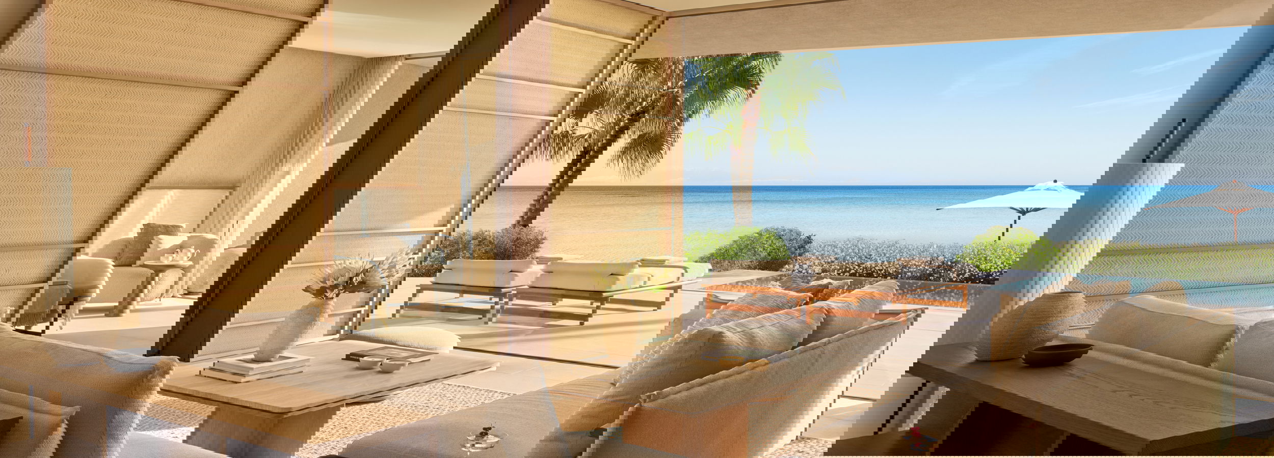 Two Bedroom Grand Residence Pr. Pool Beach Front 2880X1921