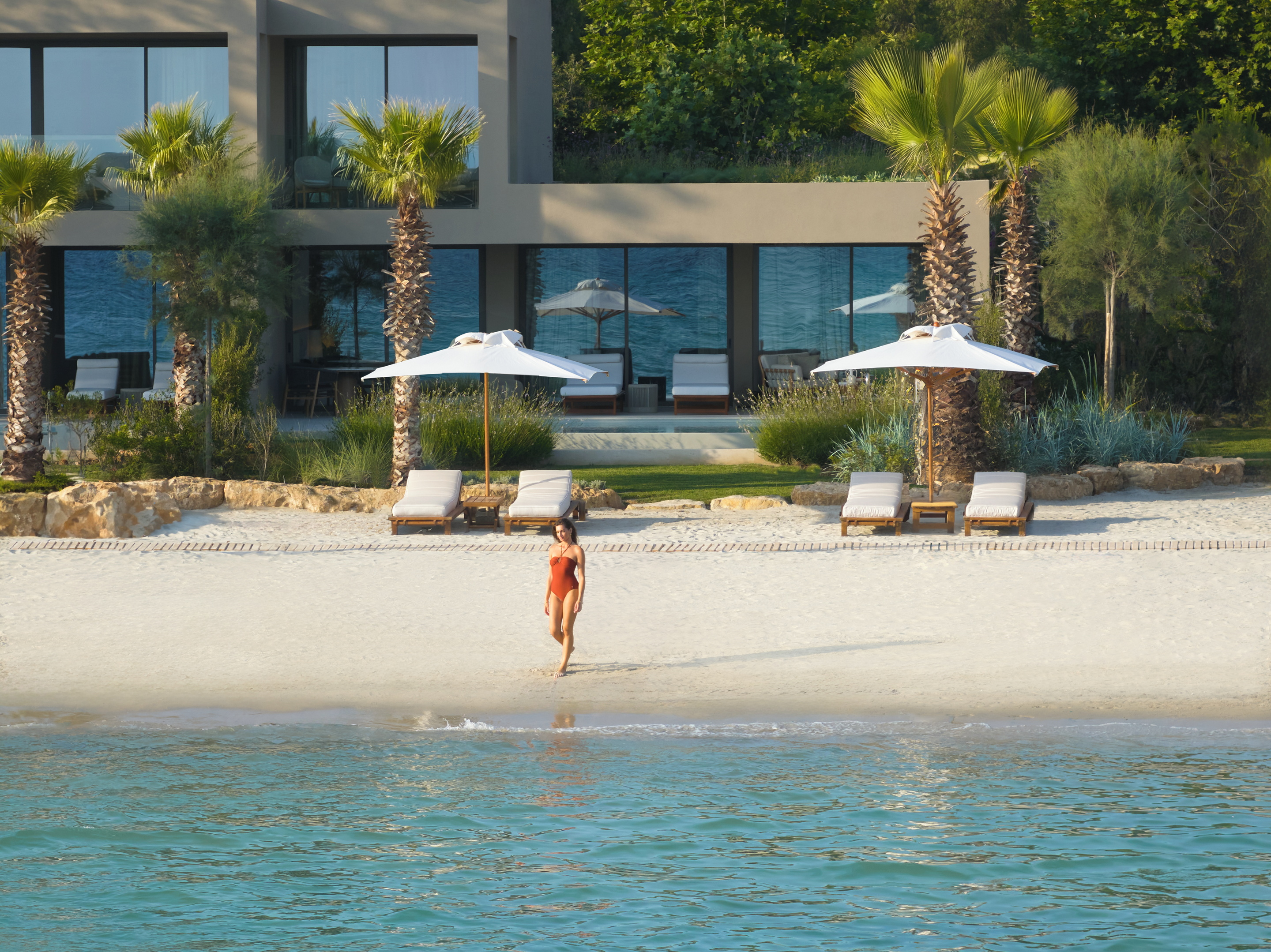 Two Bedroom Residence Pr. Pool Beach Front 3