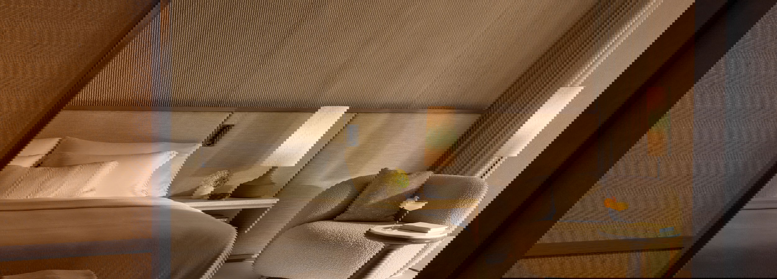 Two Bedroom Grand Residence Pr. Pool Marina Front 4