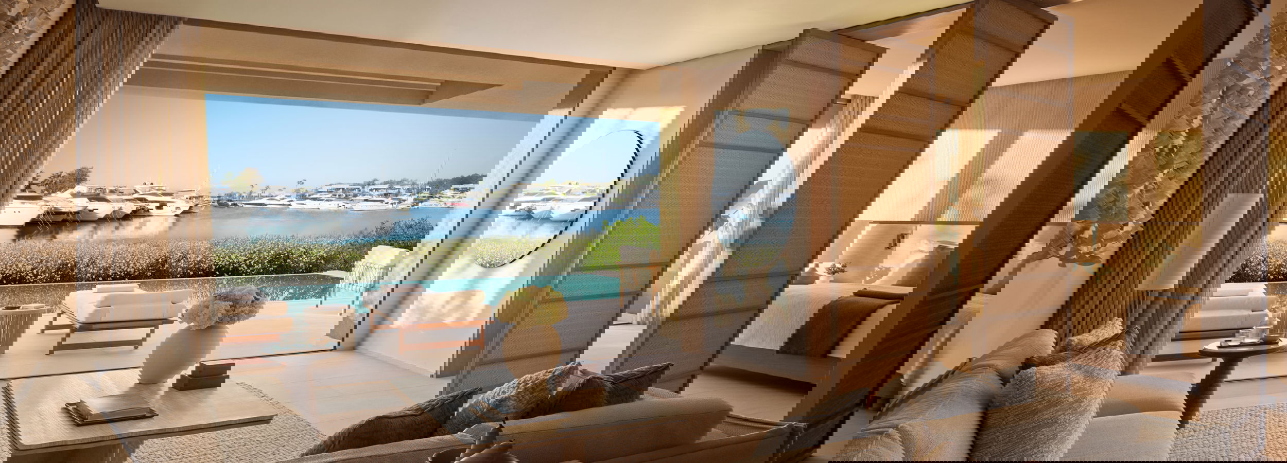 Two Bedroom Grand Residence Pr. Pool Marina Front 2880X1920