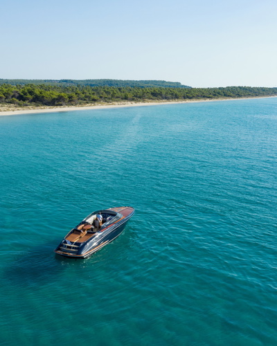 Luftbild der Sani Marina