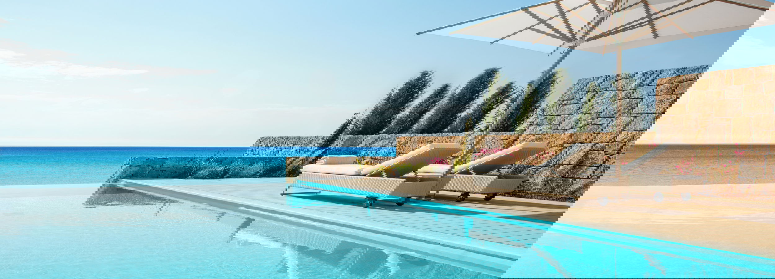 Sani Club Private Pool 2880X1920