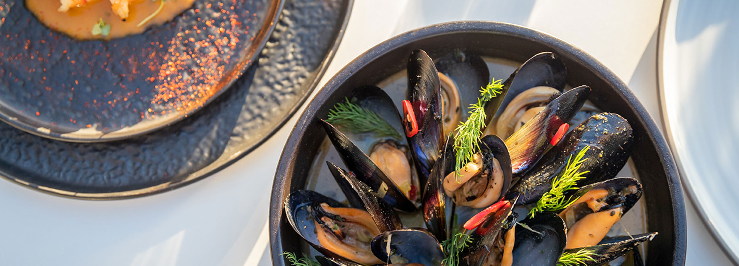 Sani Club Ouzerie Restaurant (Mussels and prawn dishes)