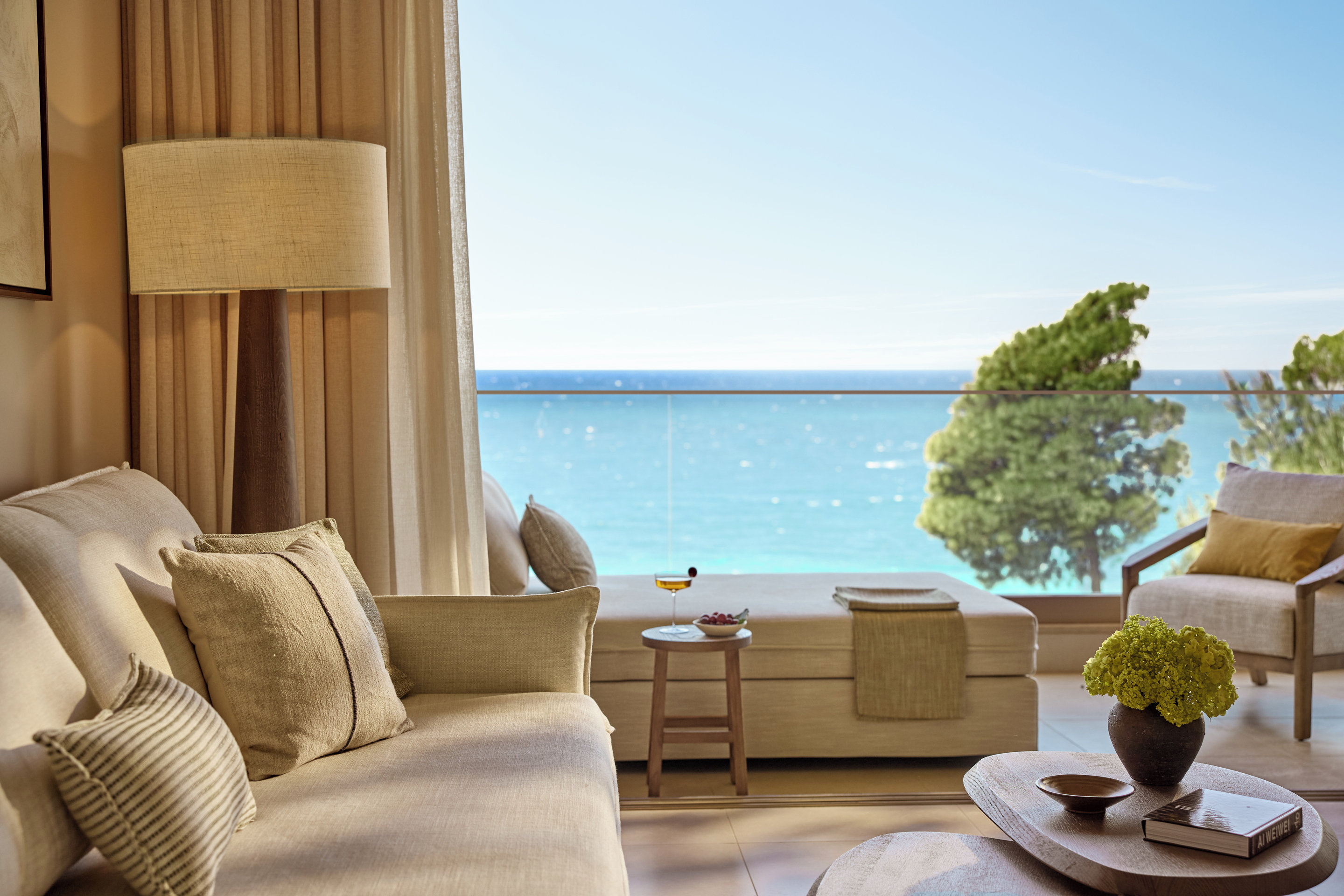 Sani Club Junior Suite Grand Balcony Sea View Detail 2880X1920 (1)