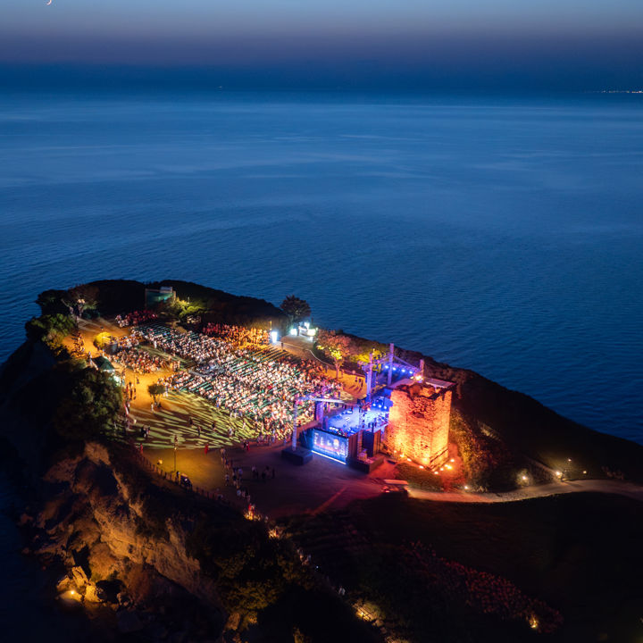 SF25 GLORYA GAYNOR (8 Of 249) 2500X1405