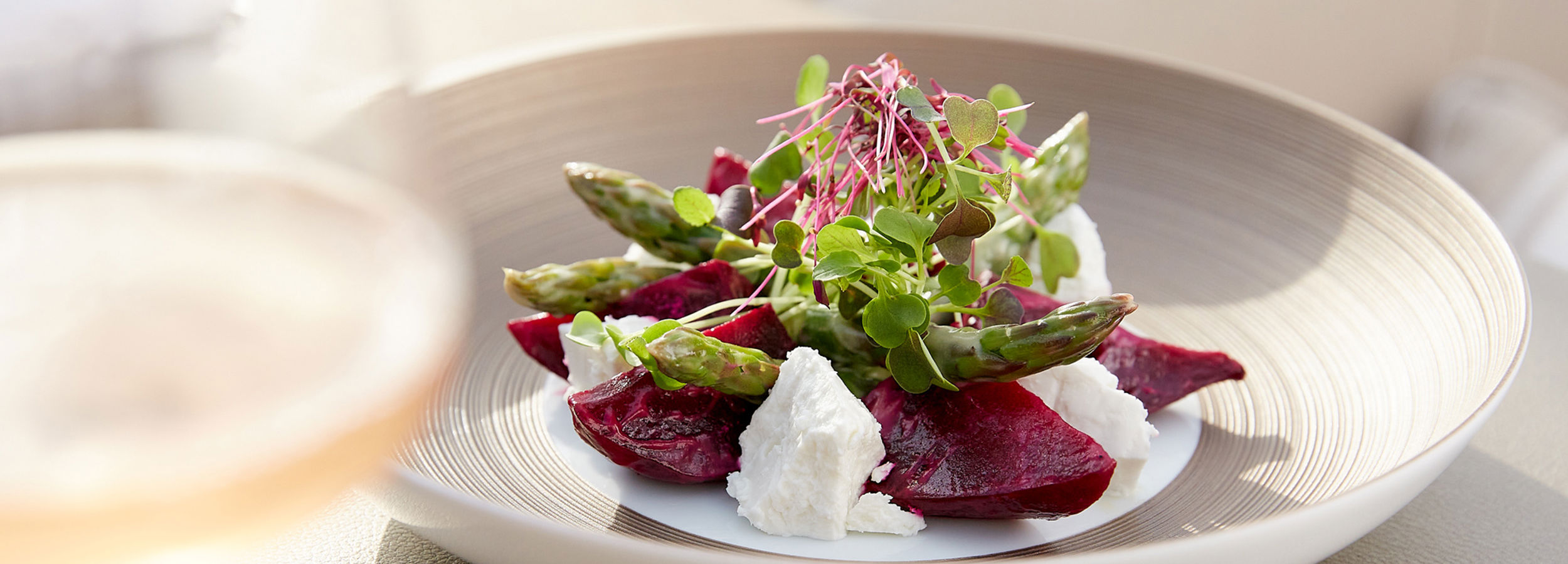 Beetroot and Σαλάτα με φέτα