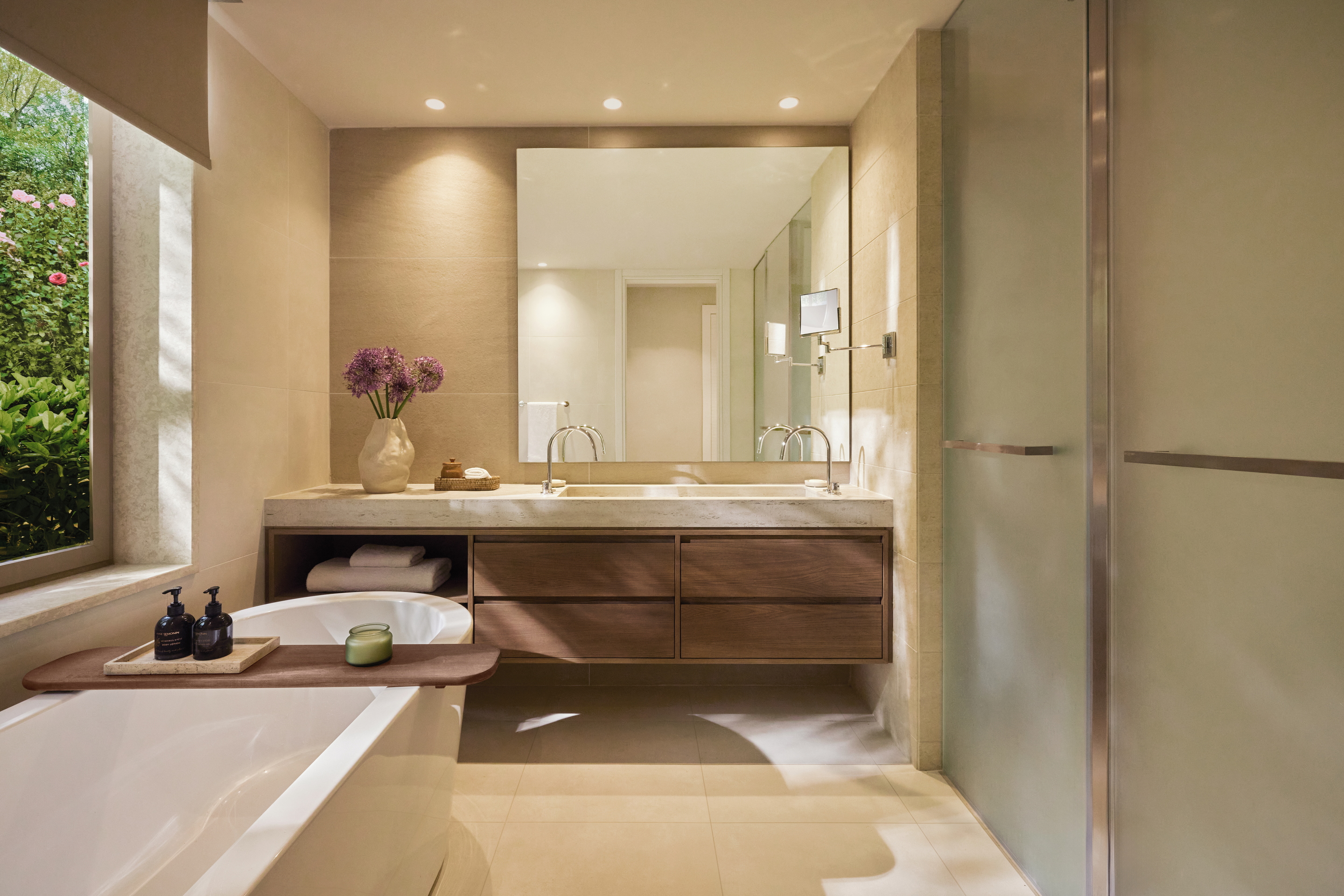 Sani Club Junior Suite Private Garden Sea View Bathroom 2880X1920