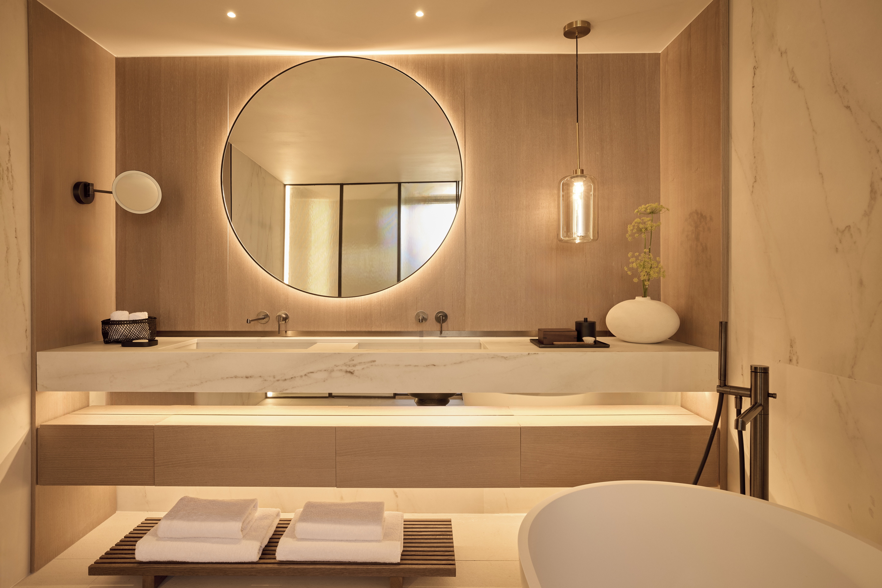 Two Bedroom Residence Pr. Pool Beach Front 6