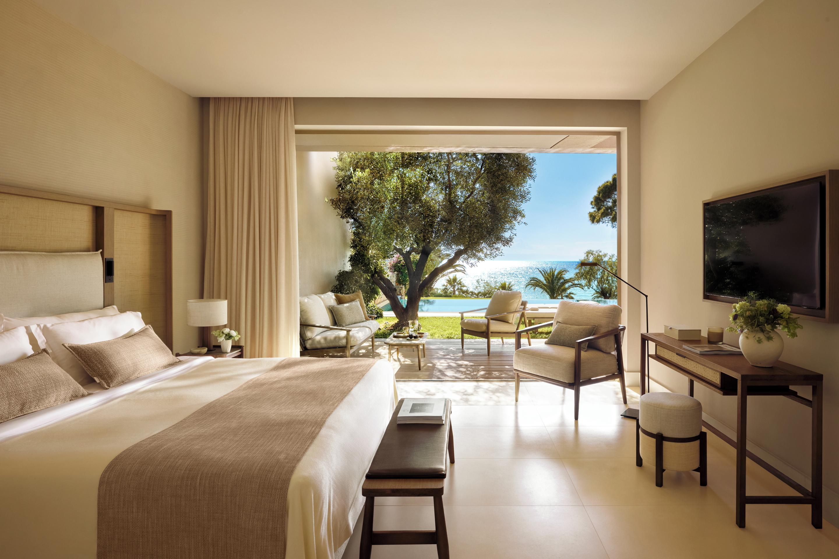 One Bedroom Suite with Pool