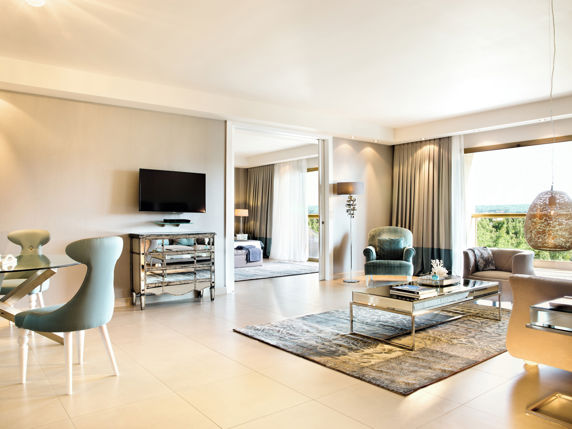 Family room reception with furnishings