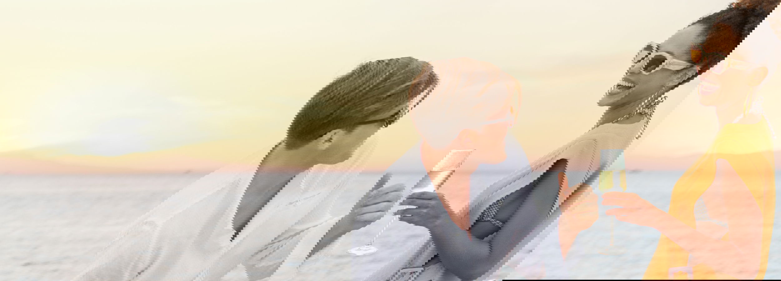 Sani Resort Couple At Yacht641 2880X1920