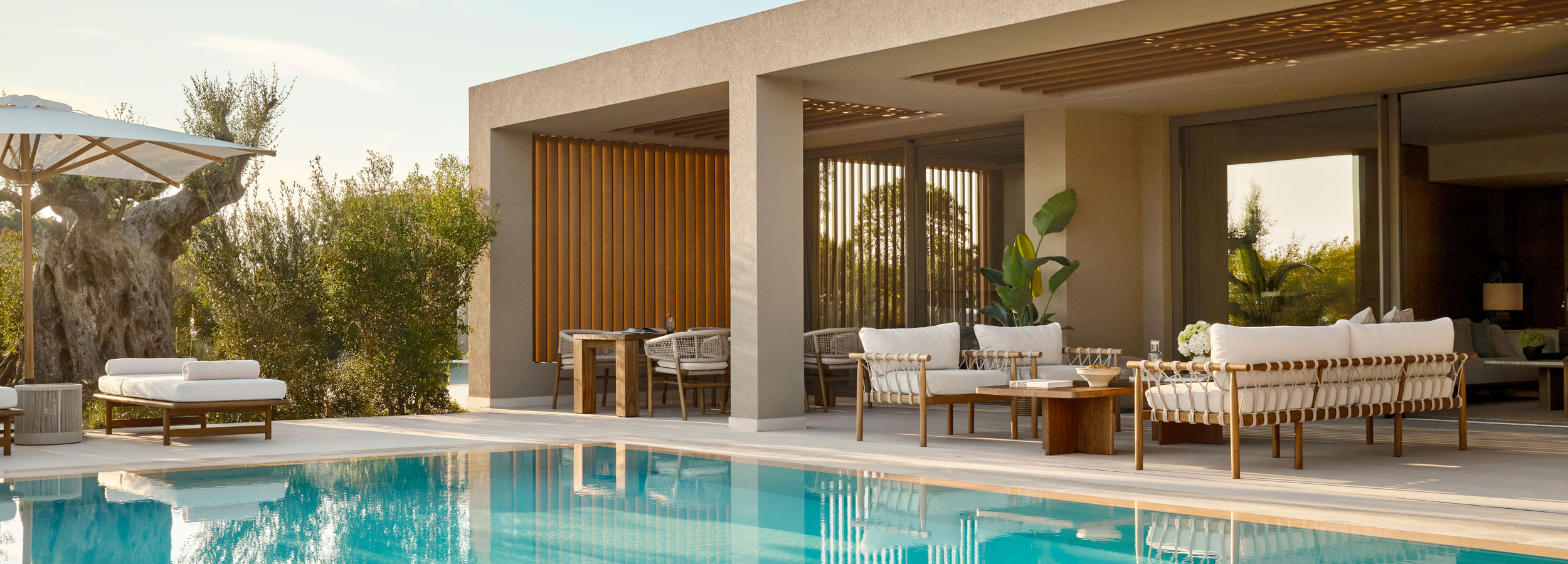 Three Bedroom Villa Private Pool Garden View Beautiful interior