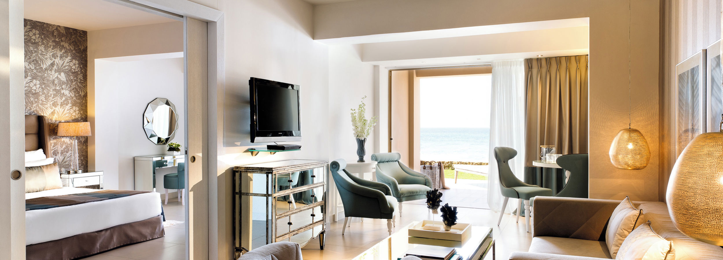 One bedroom family suite with beach view