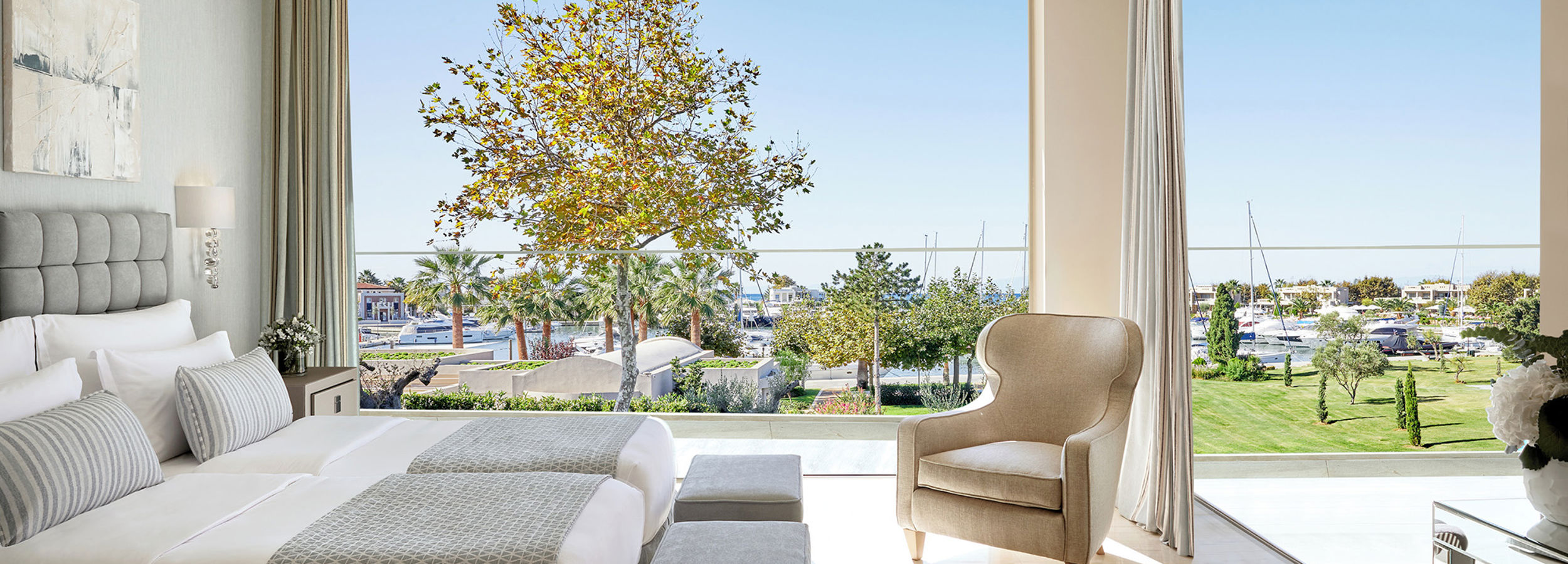 Suite familiare con tre camere da letto e balcone grande