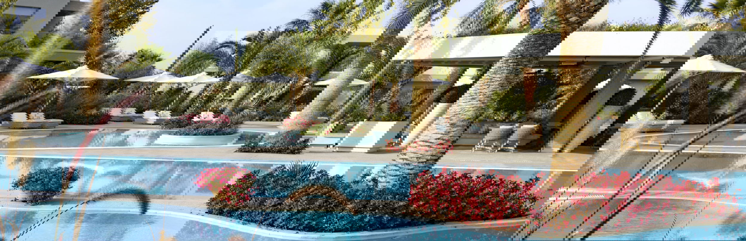 Porto Sani Pools 3 2880X1920