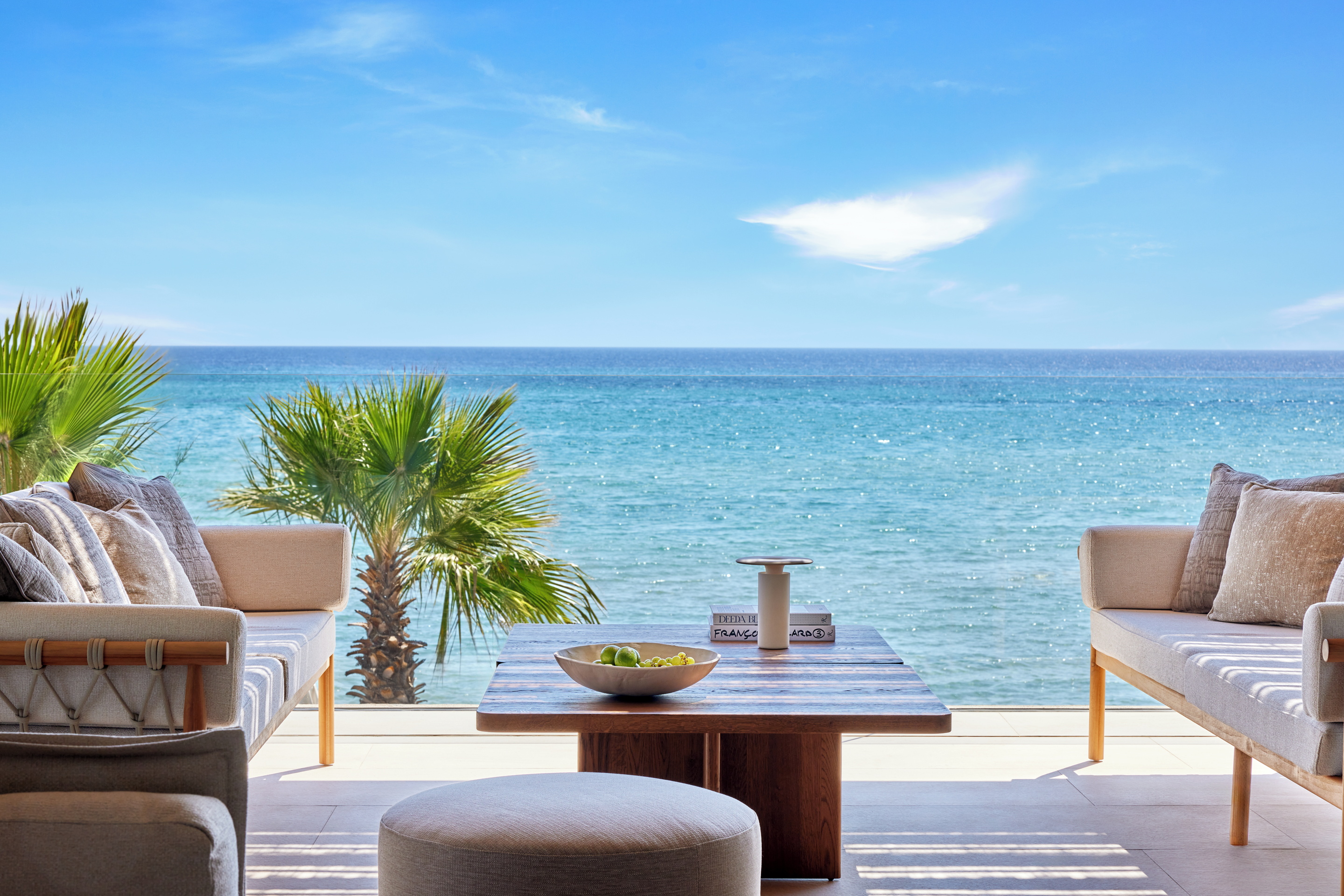 Two Bedroom Grand Residence Balcony Beach Front 7