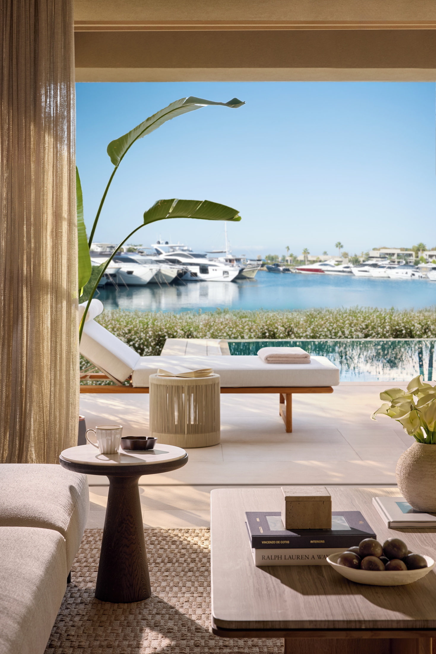 Two Bedroom Grand Residence Pr. Pool Marina Front 9